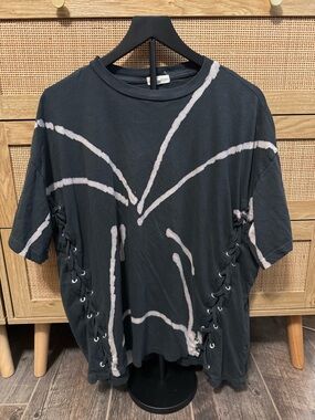 Gilded Intent Black Tee with Bleached Gray Palm Design